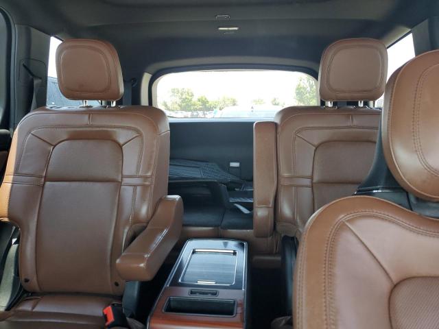 Photo 9 VIN: 5LM5J7WC5NGL03196 - LINCOLN AVIATOR 