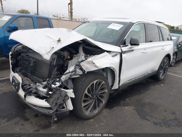 Photo 1 VIN: 5LM5J7WC5NGL10570 - LINCOLN AVIATOR 