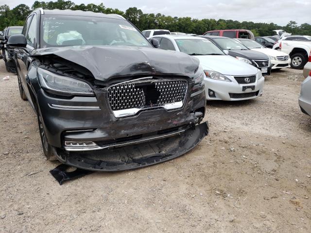 Photo 8 VIN: 5LM5J7WC8LGL05778 - LINCOLN AVIATOR RE 