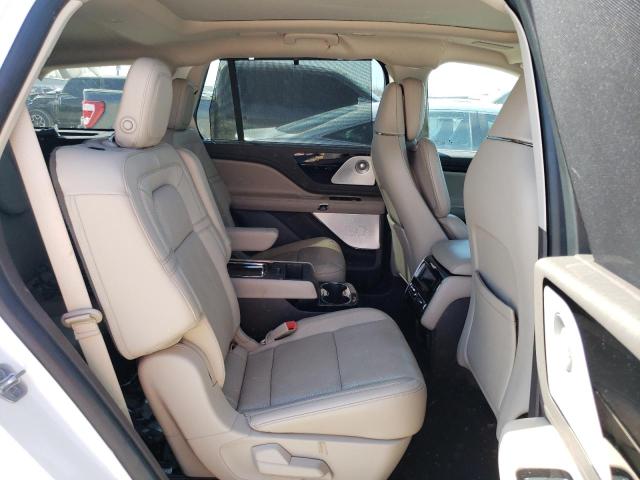 Photo 10 VIN: 5LM5J7WC8LGL37825 - LINCOLN AVIATOR 