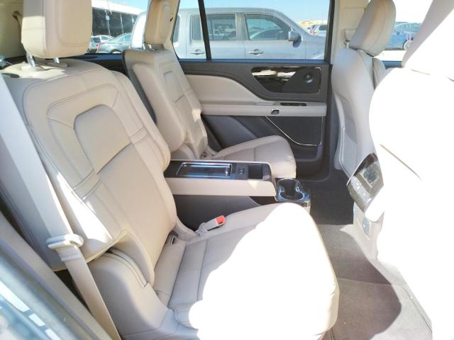 Photo 5 VIN: 5LM5J7WC8NGL03161 - LINCOLN AVIATOR RE 