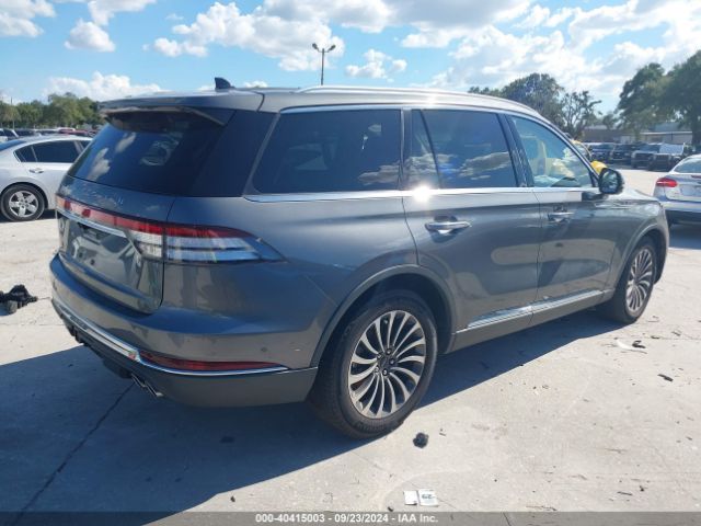 Photo 3 VIN: 5LM5J7WCXNGL16669 - LINCOLN AVIATOR 