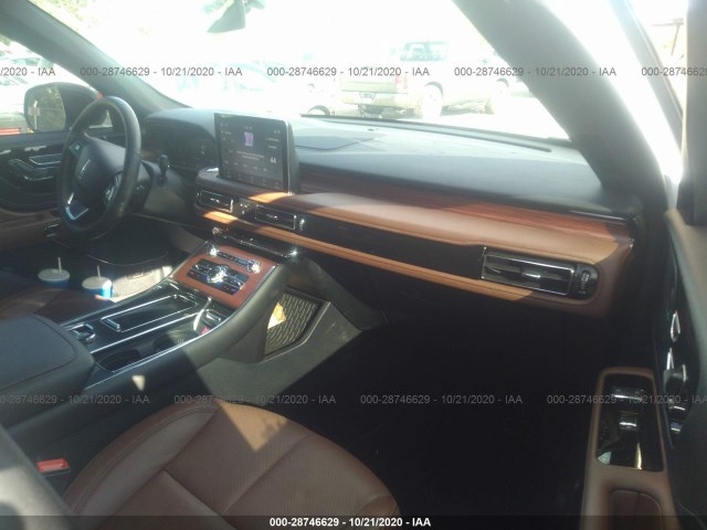 Photo 4 VIN: 5LM5J7XC0LGL13095 - LINCOLN AVIATOR 