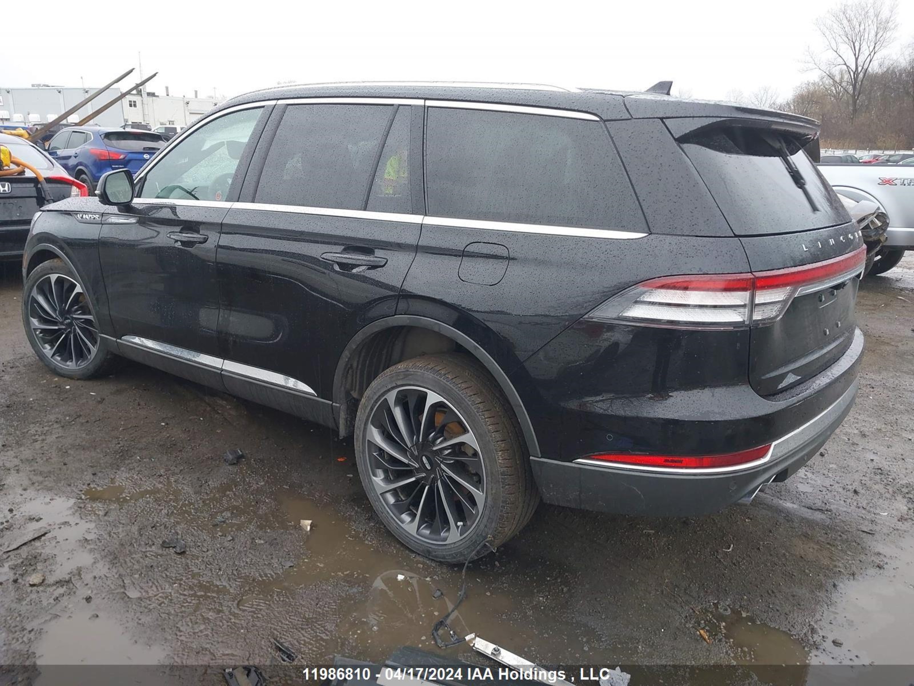 Photo 2 VIN: 5LM5J7XC0NGL07204 - LINCOLN AVIATOR 