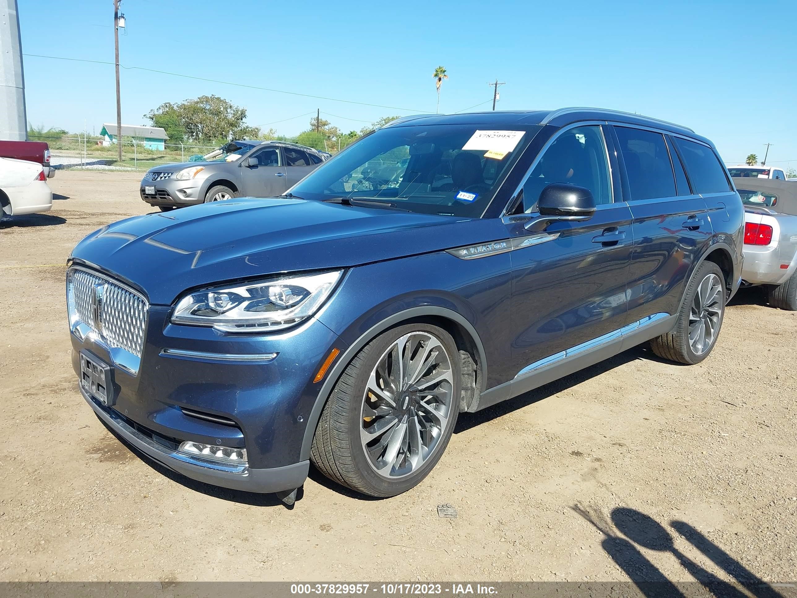 Photo 1 VIN: 5LM5J7XC1LGL01232 - LINCOLN AVIATOR 