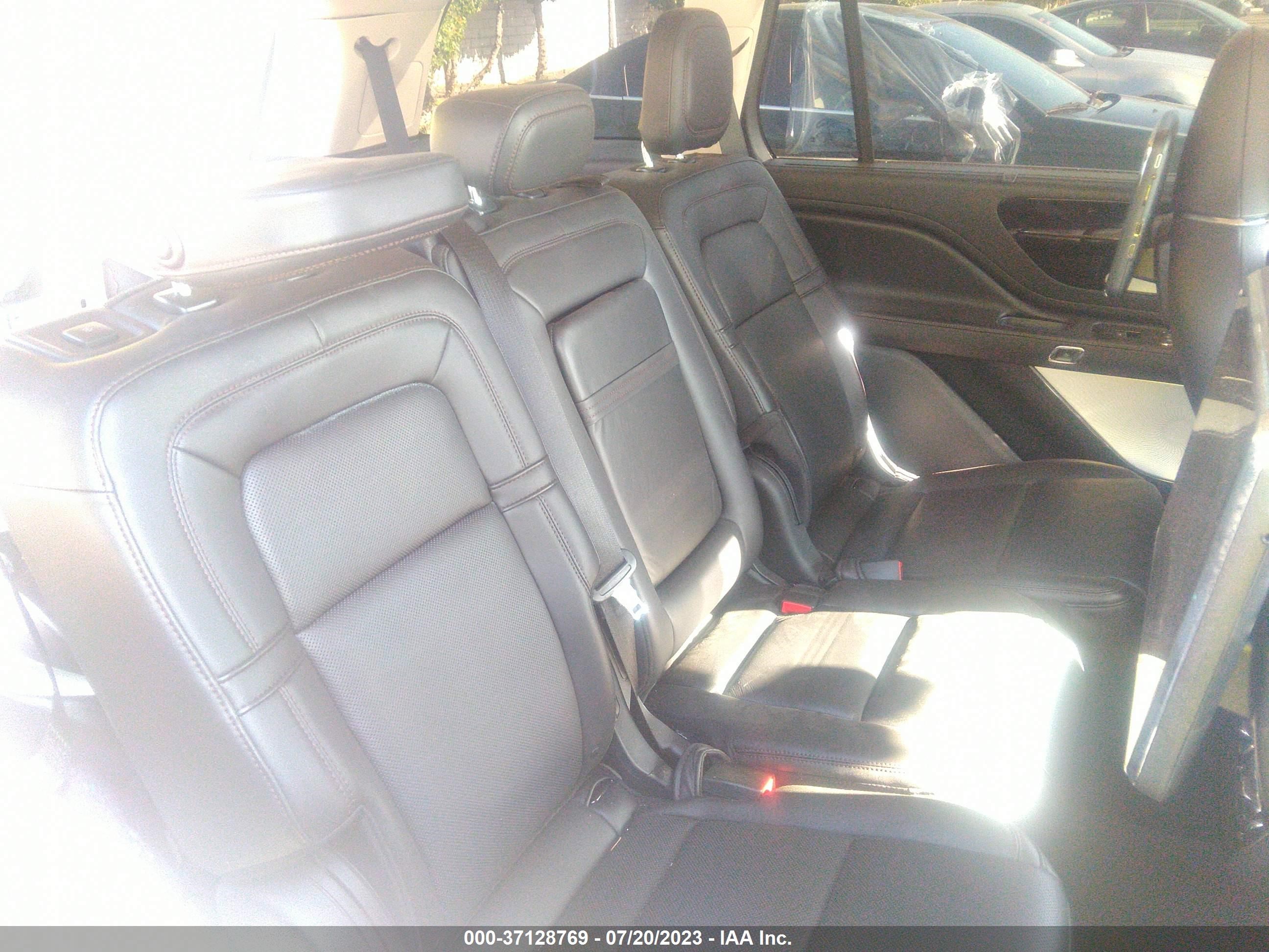 Photo 7 VIN: 5LM5J7XC1PGL02578 - LINCOLN AVIATOR 