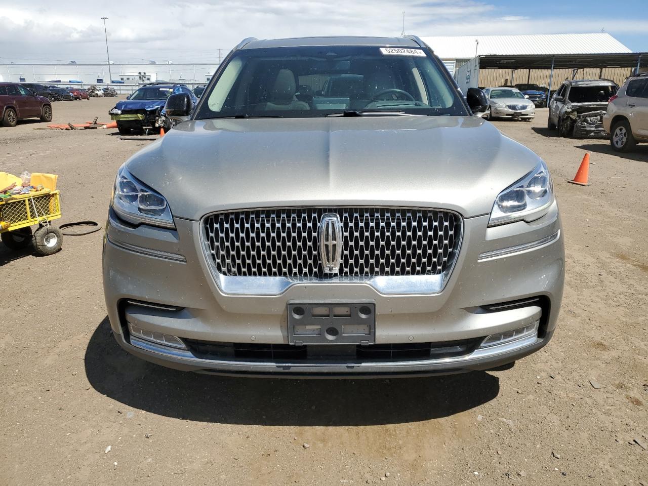 Photo 4 VIN: 5LM5J7XC1PGL15668 - LINCOLN AVIATOR 