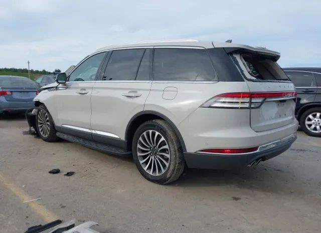 Photo 2 VIN: 5LM5J7XC2NGL08788 - LINCOLN AVIATOR 