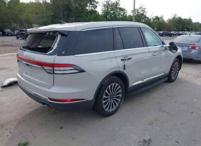 Photo 3 VIN: 5LM5J7XC2NGL08788 - LINCOLN AVIATOR 