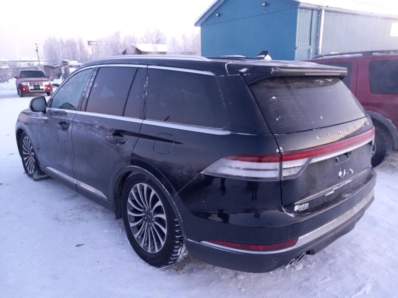 Photo 1 VIN: 5LM5J7XC2NGL14669 - LINCOLN AVIATOR 