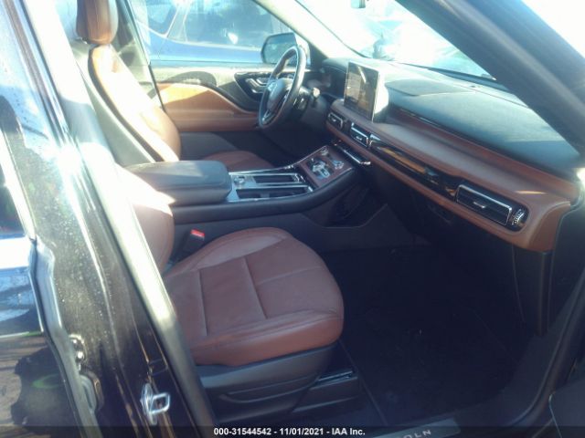 Photo 4 VIN: 5LM5J7XC3LGL30604 - LINCOLN AVIATOR 