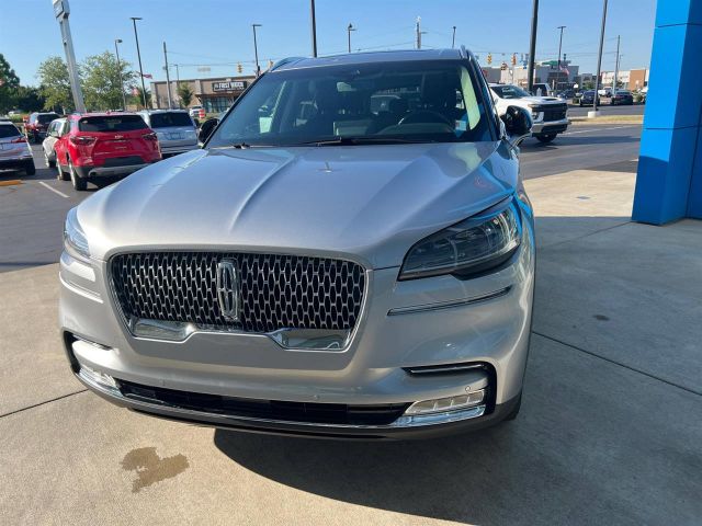 Photo 9 VIN: 5LM5J7XC3MGL00634 - LINCOLN AVIATOR 