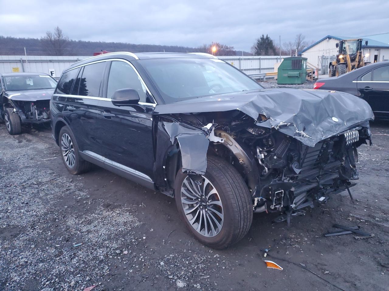 Photo 3 VIN: 5LM5J7XC3PGL14974 - LINCOLN AVIATOR 