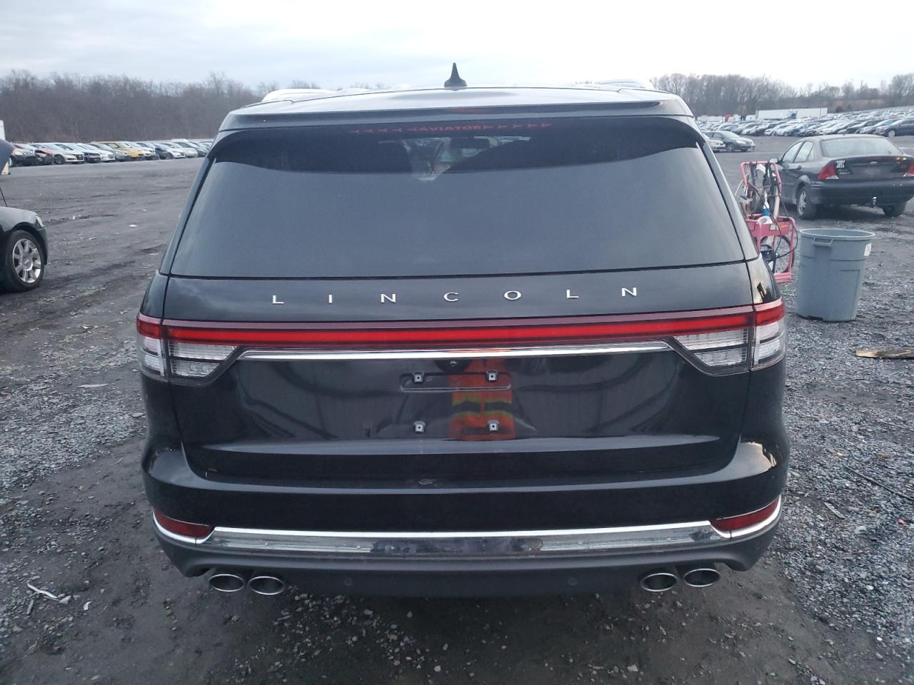 Photo 5 VIN: 5LM5J7XC3PGL14974 - LINCOLN AVIATOR 