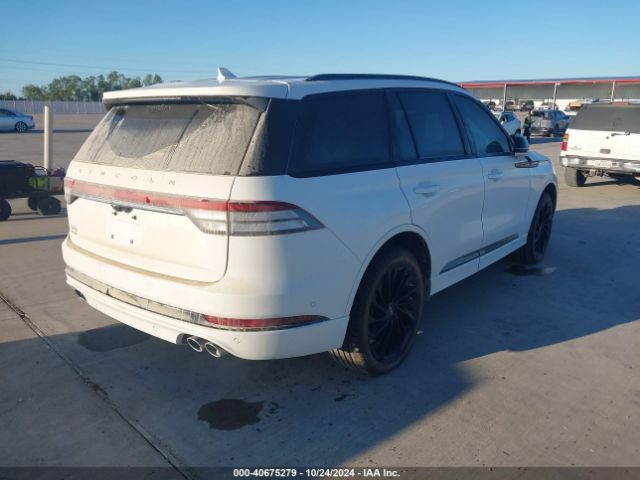 Photo 3 VIN: 5LM5J7XC3RGL00785 - LINCOLN AVIATOR 