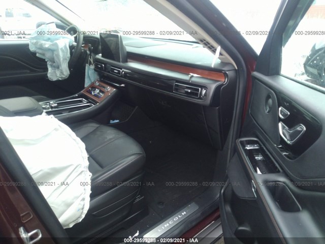 Photo 4 VIN: 5LM5J7XC4LGL31731 - LINCOLN AVIATOR 