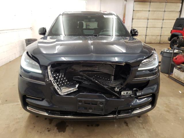 Photo 4 VIN: 5LM5J7XC4NGL13829 - LINCOLN AVIATOR RE 