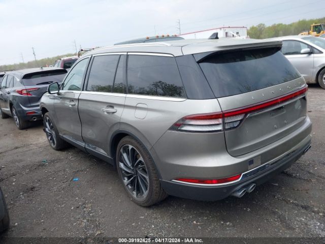 Photo 2 VIN: 5LM5J7XC4PGL04812 - LINCOLN AVIATOR 