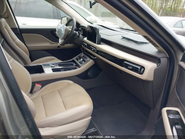 Photo 4 VIN: 5LM5J7XC4PGL04812 - LINCOLN AVIATOR 