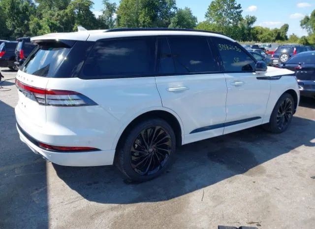 Photo 3 VIN: 5LM5J7XC4PGL07323 - LINCOLN AVIATOR 