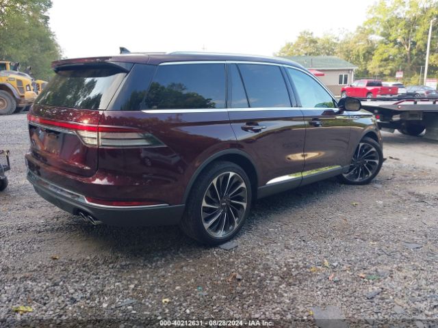 Photo 3 VIN: 5LM5J7XC5MGL00263 - LINCOLN AVIATOR 