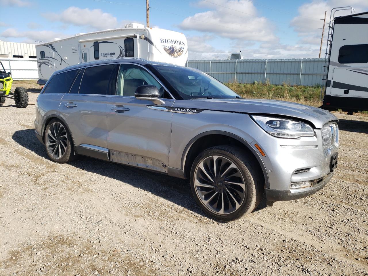 Photo 3 VIN: 5LM5J7XC5MGL11831 - LINCOLN AVIATOR 