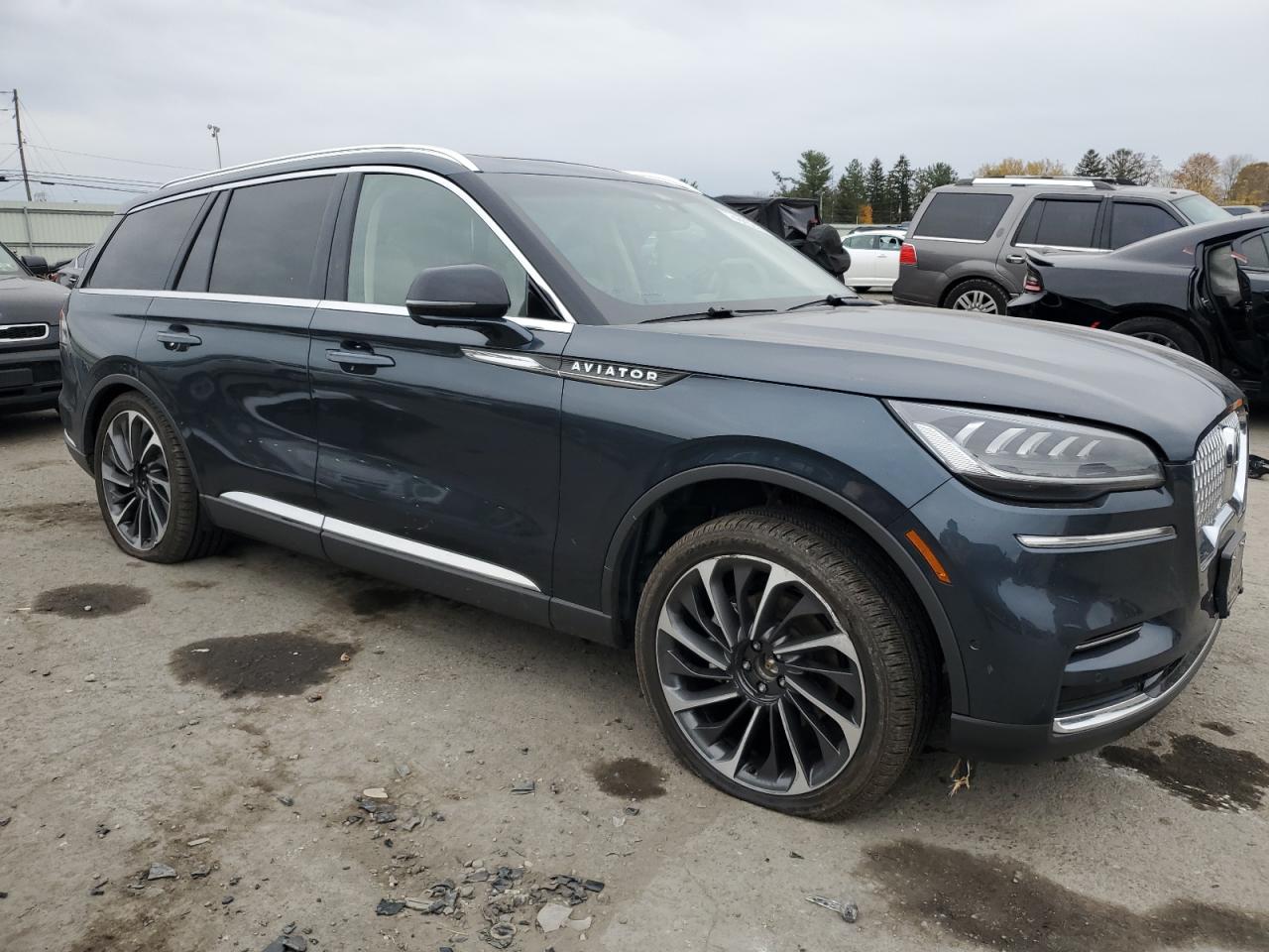 Photo 3 VIN: 5LM5J7XC5PGL07072 - LINCOLN AVIATOR 