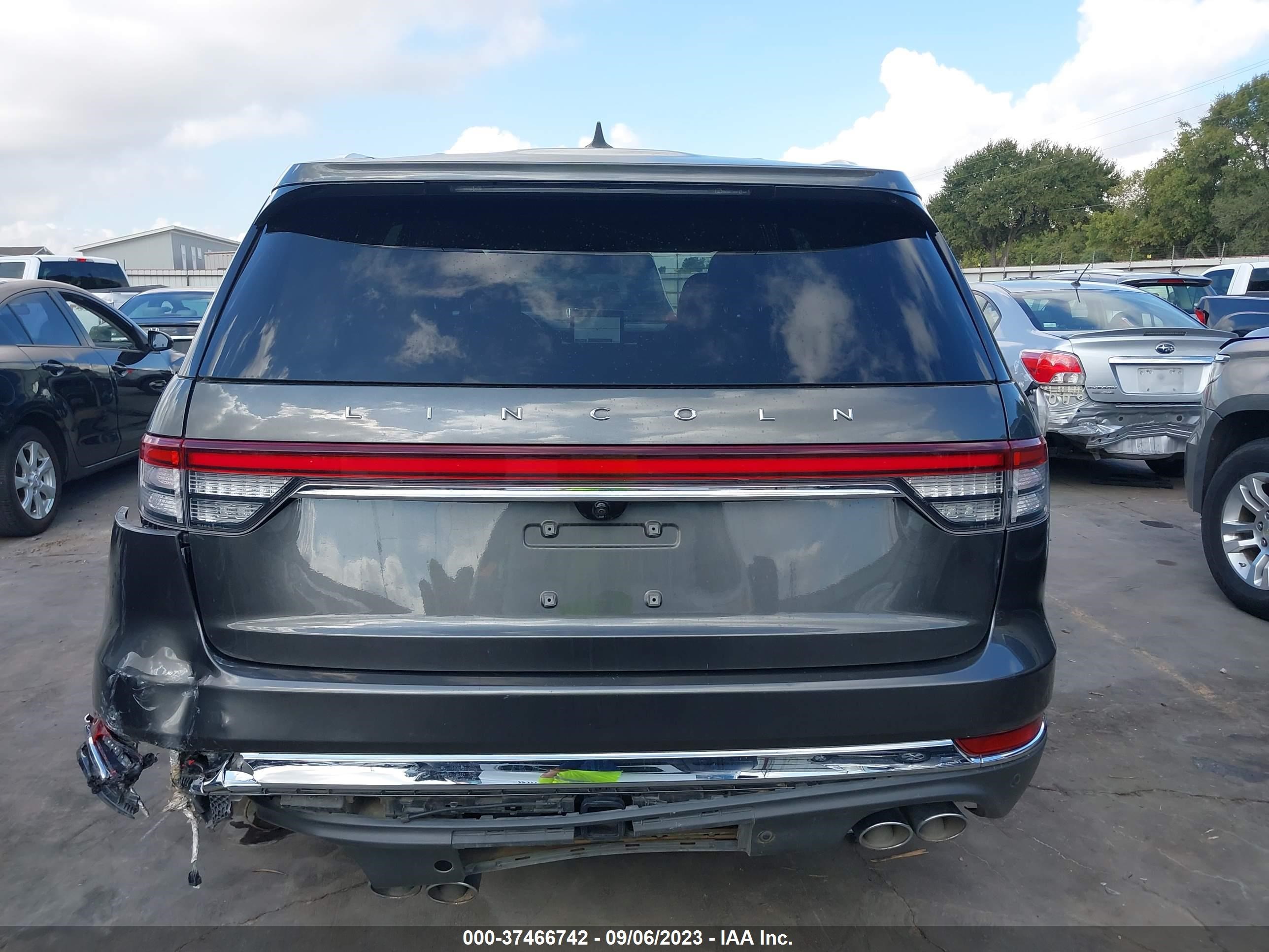 Photo 15 VIN: 5LM5J7XC6LGL17474 - LINCOLN AVIATOR 