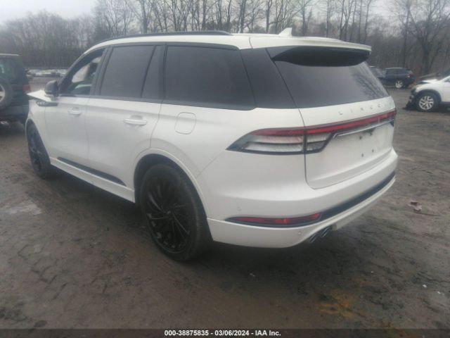 Photo 2 VIN: 5LM5J7XC6PGL33597 - LINCOLN AVIATOR 