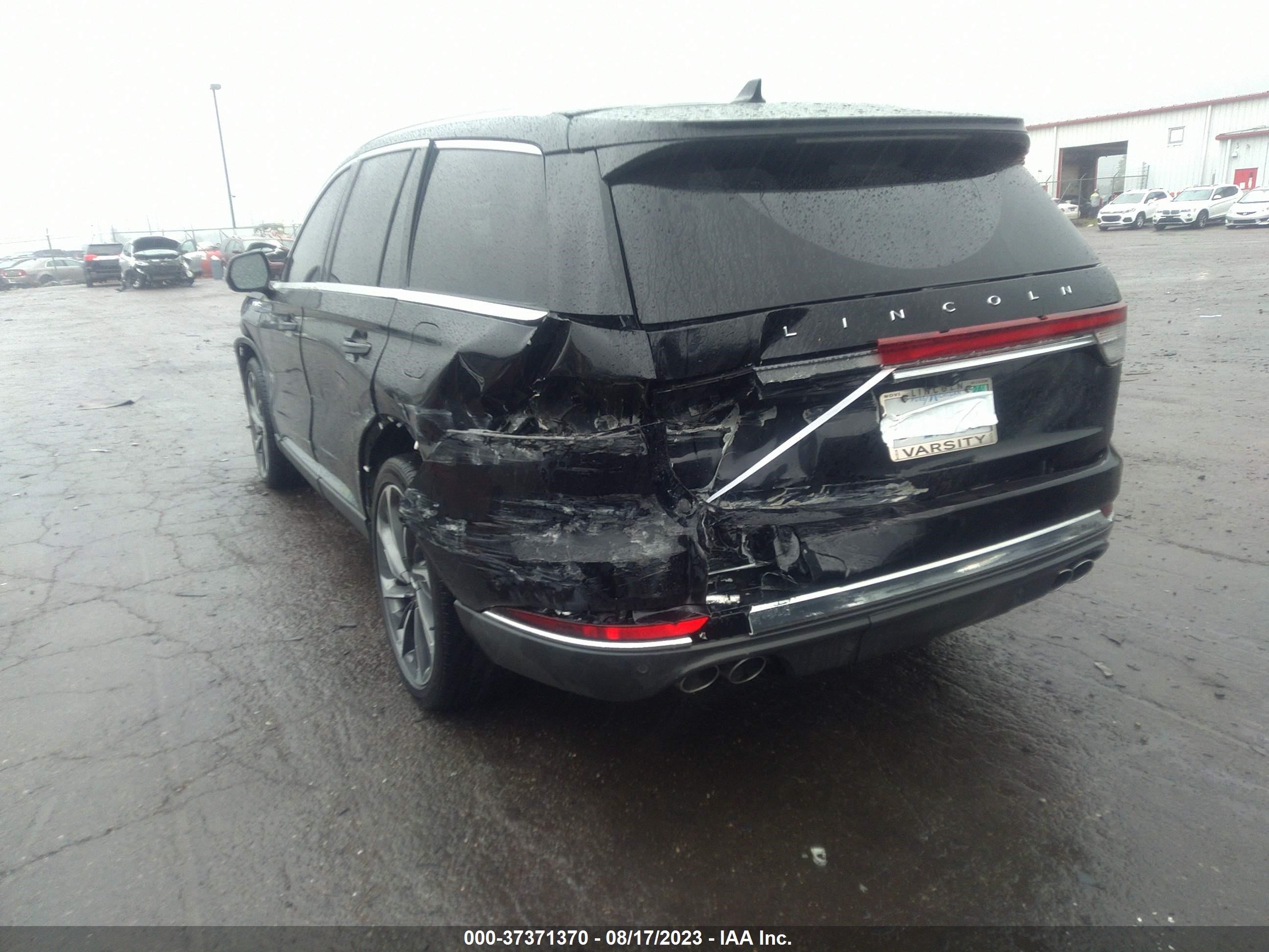 Photo 2 VIN: 5LM5J7XC7LGL09318 - LINCOLN AVIATOR 