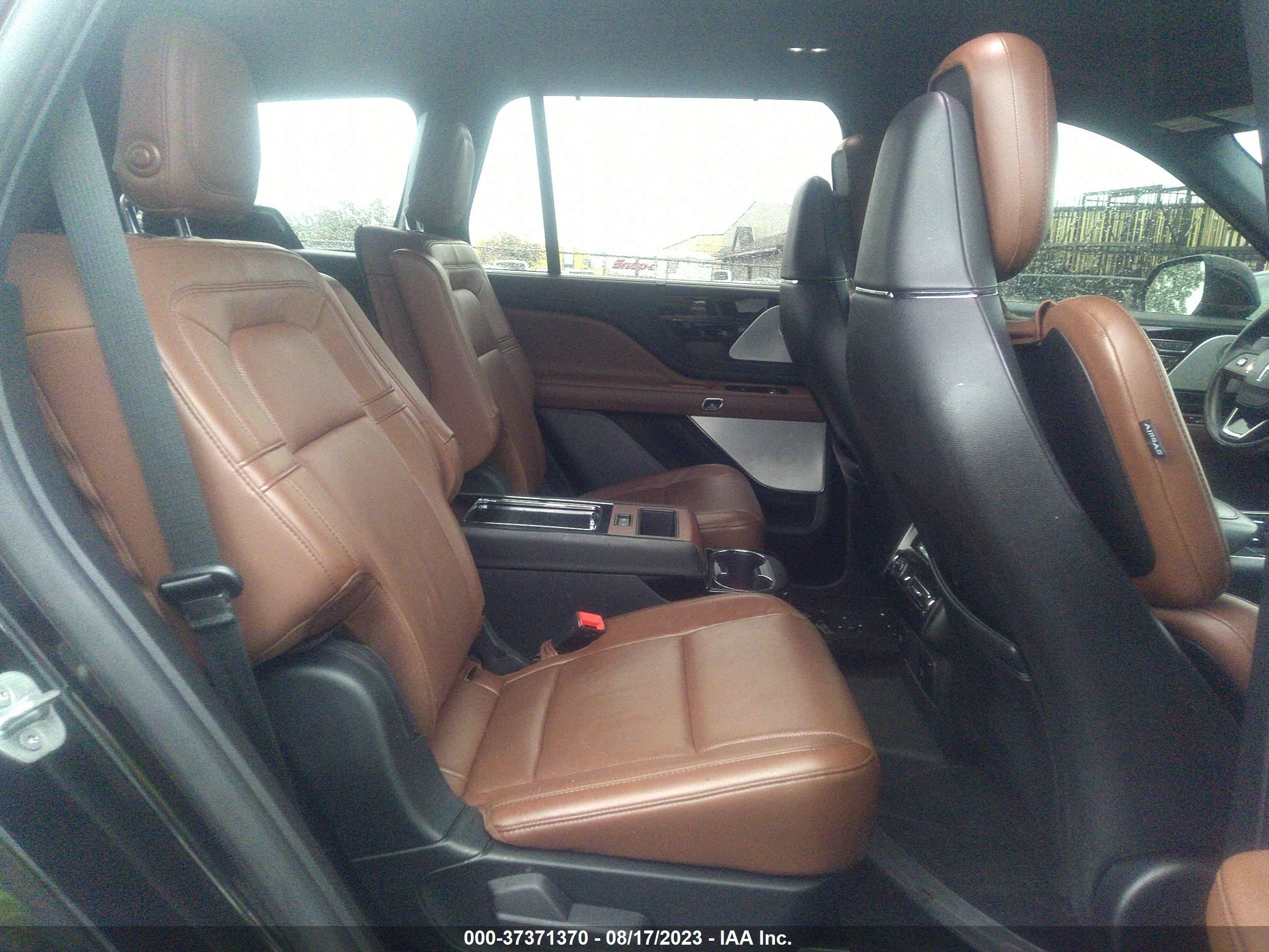 Photo 7 VIN: 5LM5J7XC7LGL09318 - LINCOLN AVIATOR 