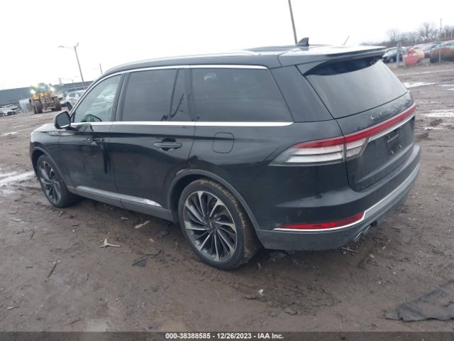 Photo 2 VIN: 5LM5J7XC8LGL15919 - LINCOLN AVIATOR 