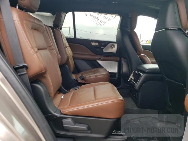 Photo 10 VIN: 5LM5J7XC8LGL30372 - LINCOLN AVIATOR 