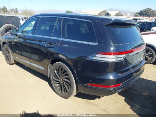 Photo 2 VIN: 5LM5J7XC8MGL05800 - LINCOLN AVIATOR 