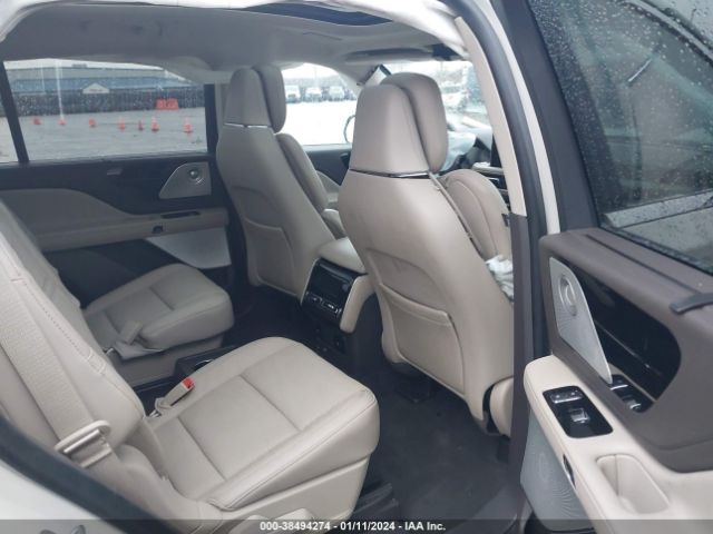 Photo 7 VIN: 5LM5J7XC8PGL11150 - LINCOLN AVIATOR 