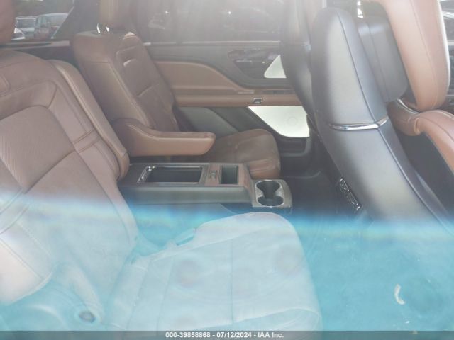 Photo 7 VIN: 5LM5J7XC8PGL22004 - LINCOLN AVIATOR 