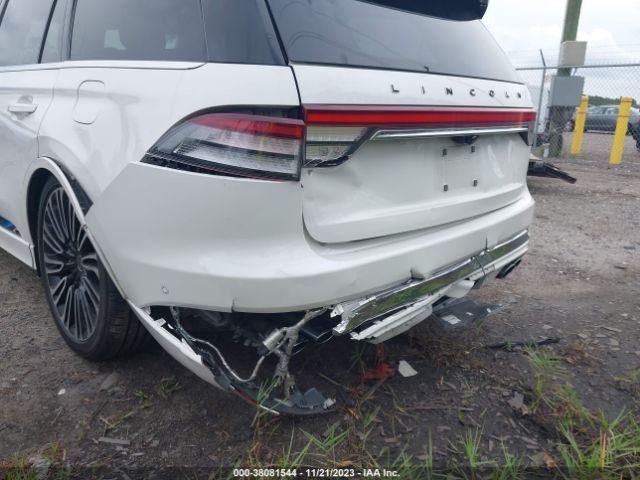 Photo 5 VIN: 5LM5J9XC0LGL15540 - LINCOLN AVIATOR 