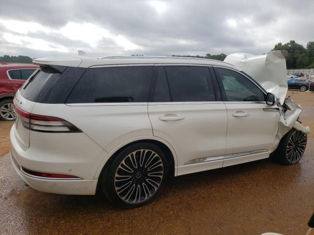 Photo 2 VIN: 5LM5J9XC2LGL30945 - LINCOLN AVIATOR 