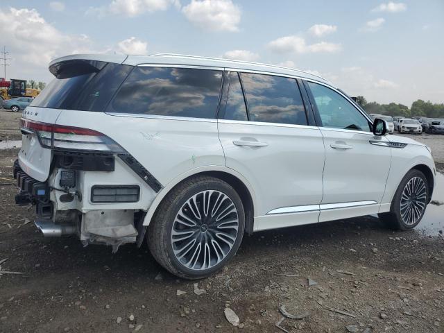 Photo 2 VIN: 5LM5J9XC4LGL17033 - LINCOLN AVIATOR BL 