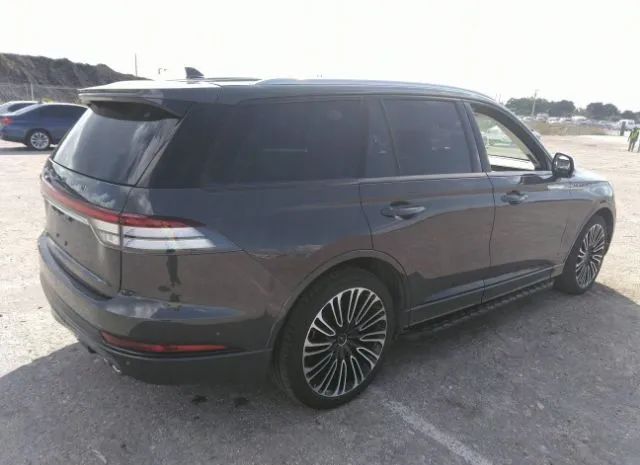 Photo 3 VIN: 5LM5J9XC6LGL00427 - LINCOLN AVIATOR 