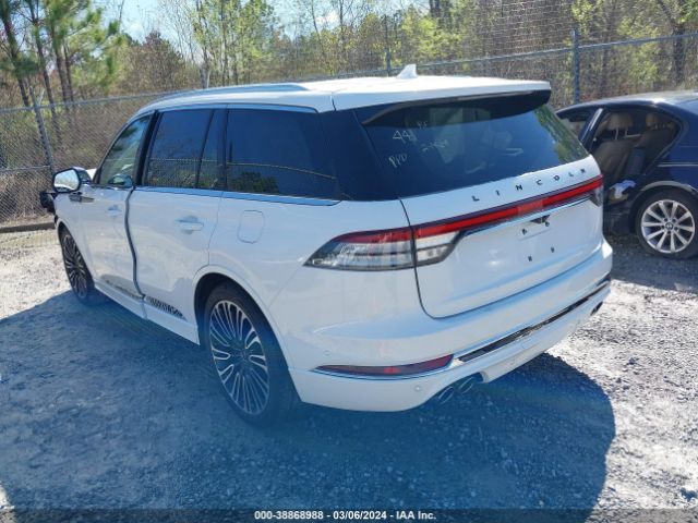 Photo 2 VIN: 5LM5J9XC6NGL04271 - LINCOLN AVIATOR 