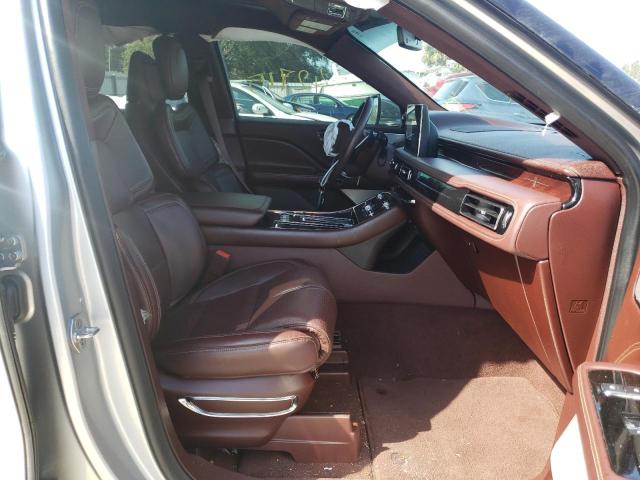 Photo 4 VIN: 5LM5J9XC7LGL35056 - LINCOLN AVIATOR BL 