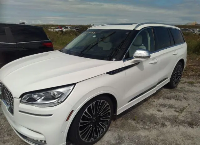 Photo 1 VIN: 5LM5J9XC9NGL08881 - LINCOLN AVIATOR 