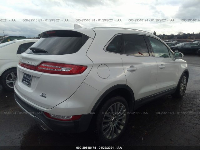 Photo 3 VIN: 5LMCJ1A90FUJ41707 - LINCOLN MKC 