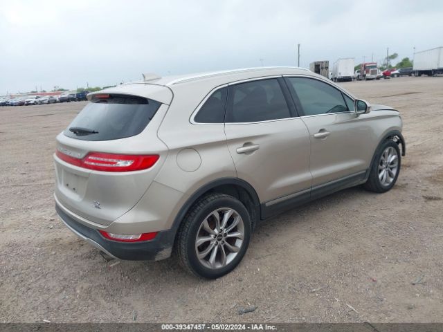 Photo 3 VIN: 5LMCJ1A90FUJ47703 - LINCOLN MKC 