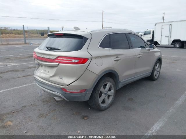 Photo 3 VIN: 5LMCJ1A91FUJ41747 - LINCOLN MKC 