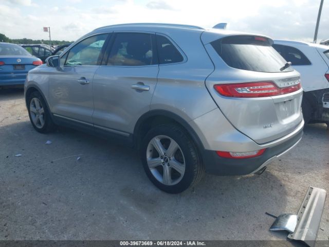 Photo 2 VIN: 5LMCJ1A93FUJ47095 - LINCOLN MKC 