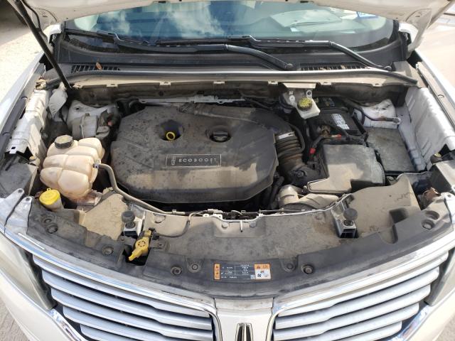 Photo 6 VIN: 5LMCJ1A95FUJ21128 - LINCOLN MKC 