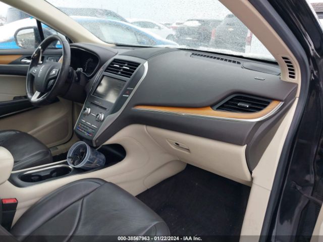 Photo 4 VIN: 5LMCJ1A95FUJ41539 - LINCOLN MKC 