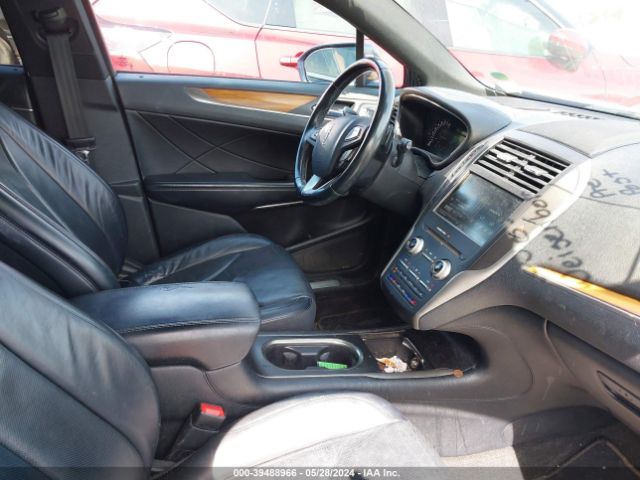 Photo 4 VIN: 5LMCJ1A95FUJ41542 - LINCOLN MKC 